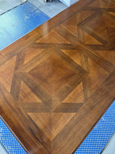 Tavolo classico rettangolare 180X100 allungabile in legno di noce collezione Arte Tiziano Piombini