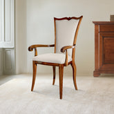 Capotavola classico con braccioli in legno massello e rivestimento in Vera Pelle Bianca – Collezione Arte Tiziano Piombini, lavorazione artigianale italiana.