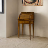 Bureau piccolo classico in legno di noce con serrandina e piano estraibile, Collezione Tiziano, artigianale Piombini – RH781