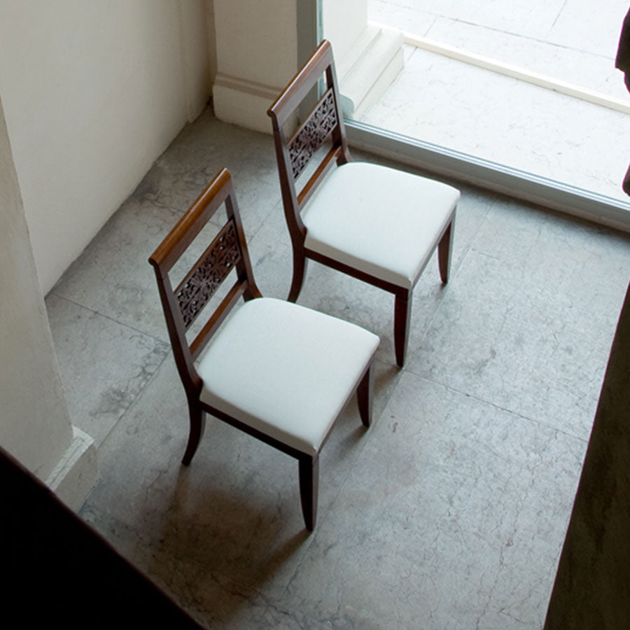 Sedia classica in legno rivestita in vera pelle, finitura ciliegio, collezione Arte Piombini Mobili Classici Italiani 8852