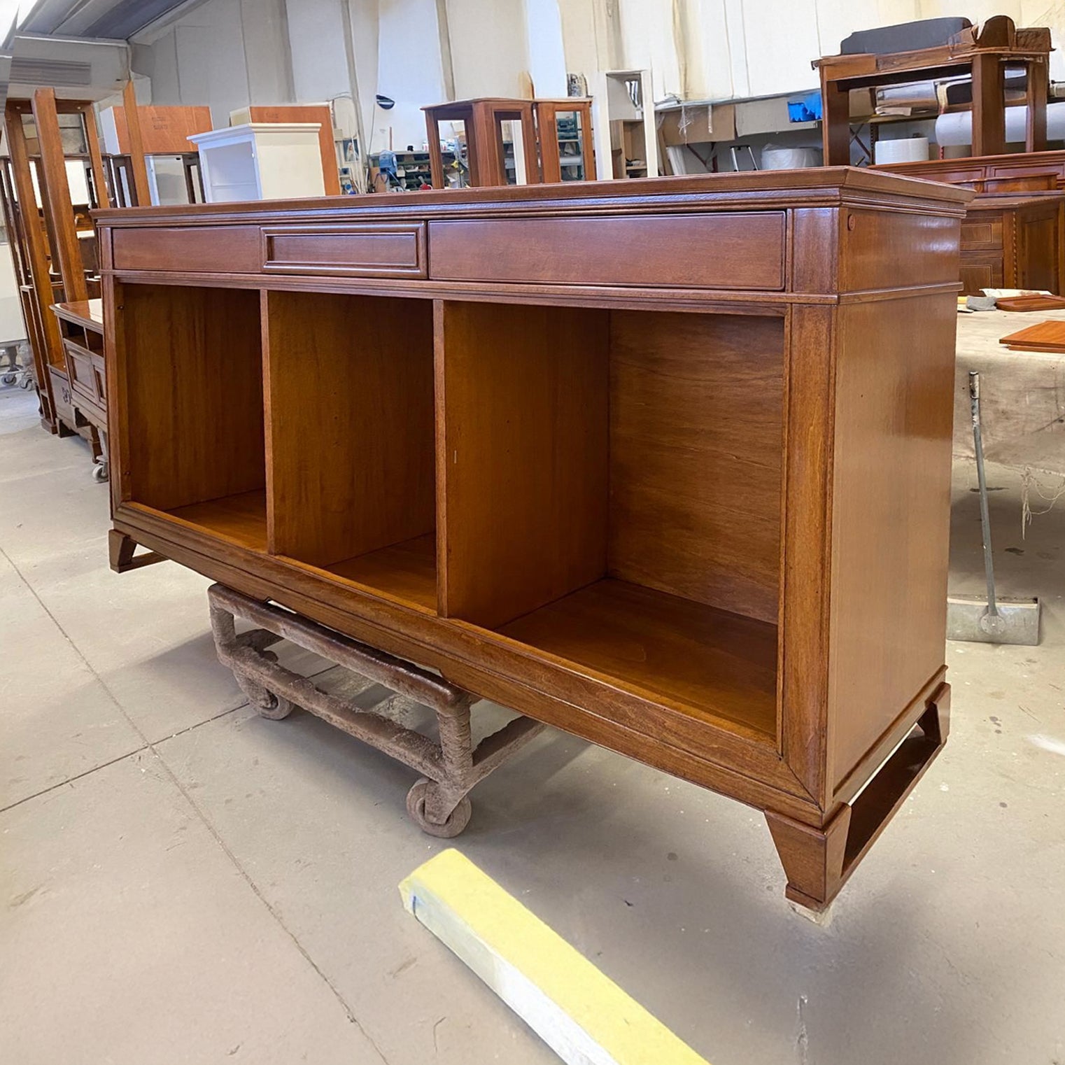 Credenza Grande Classica Ciliegio Tre Cassetti Tre Ante Arte D'Este Piombini Mobili Artigianali P3003