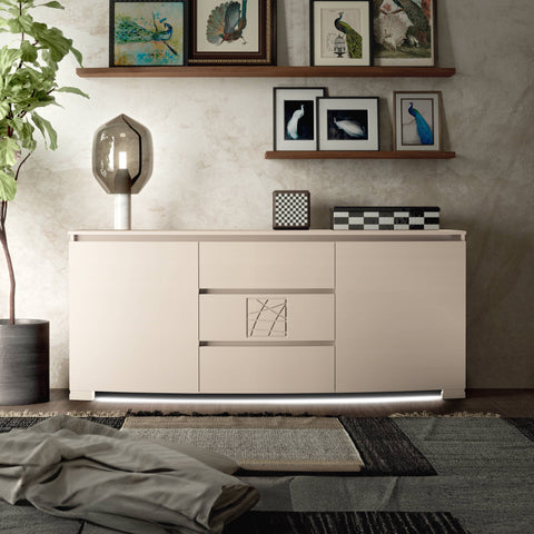 Credenza Moderna Sagomata due porte tre cassetti Onice Formella Modigliani Piombini Ambientata 8212F