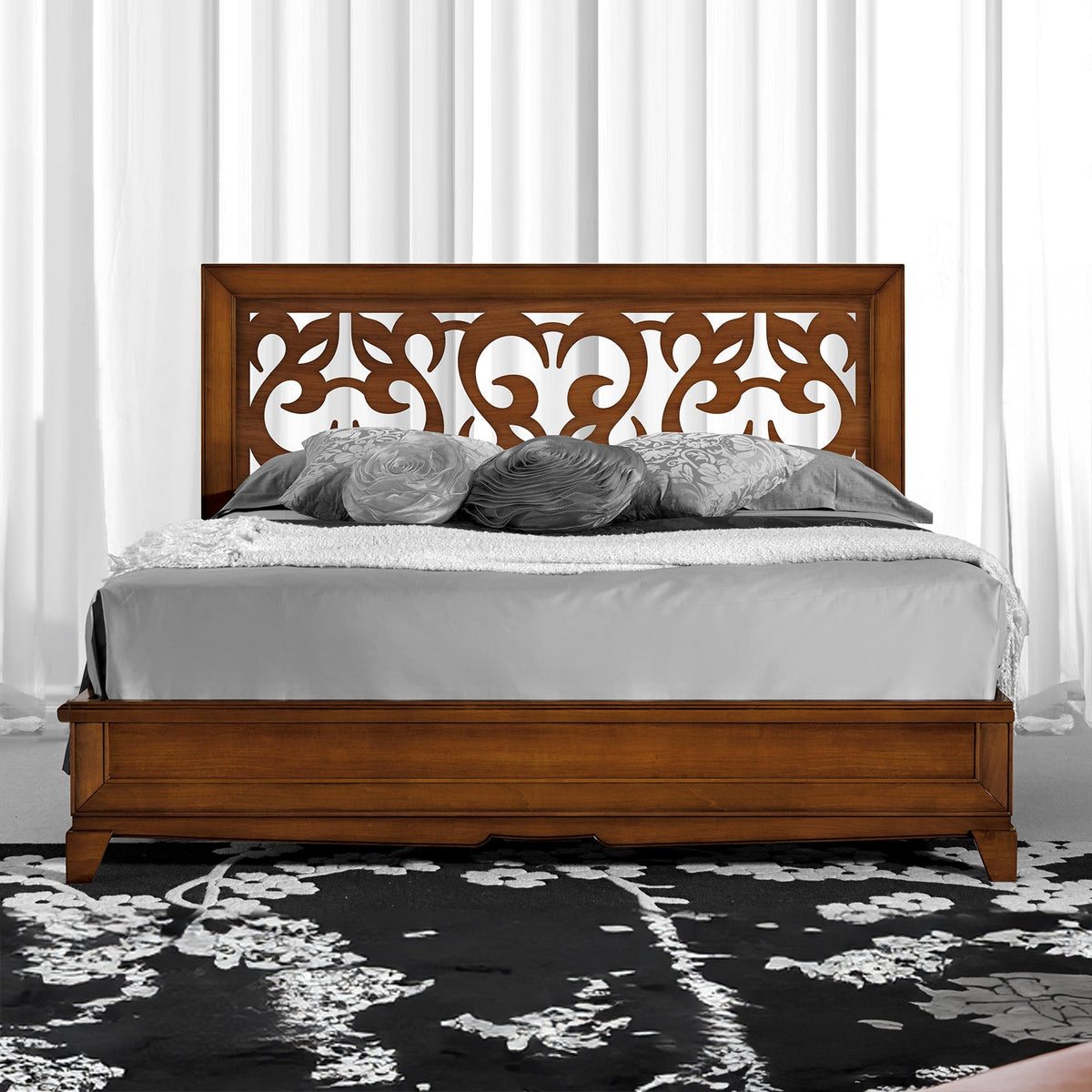 Classic double bed in wood with perforated headboard L 194 D 211 cm Arte D'Este Piombini Collection