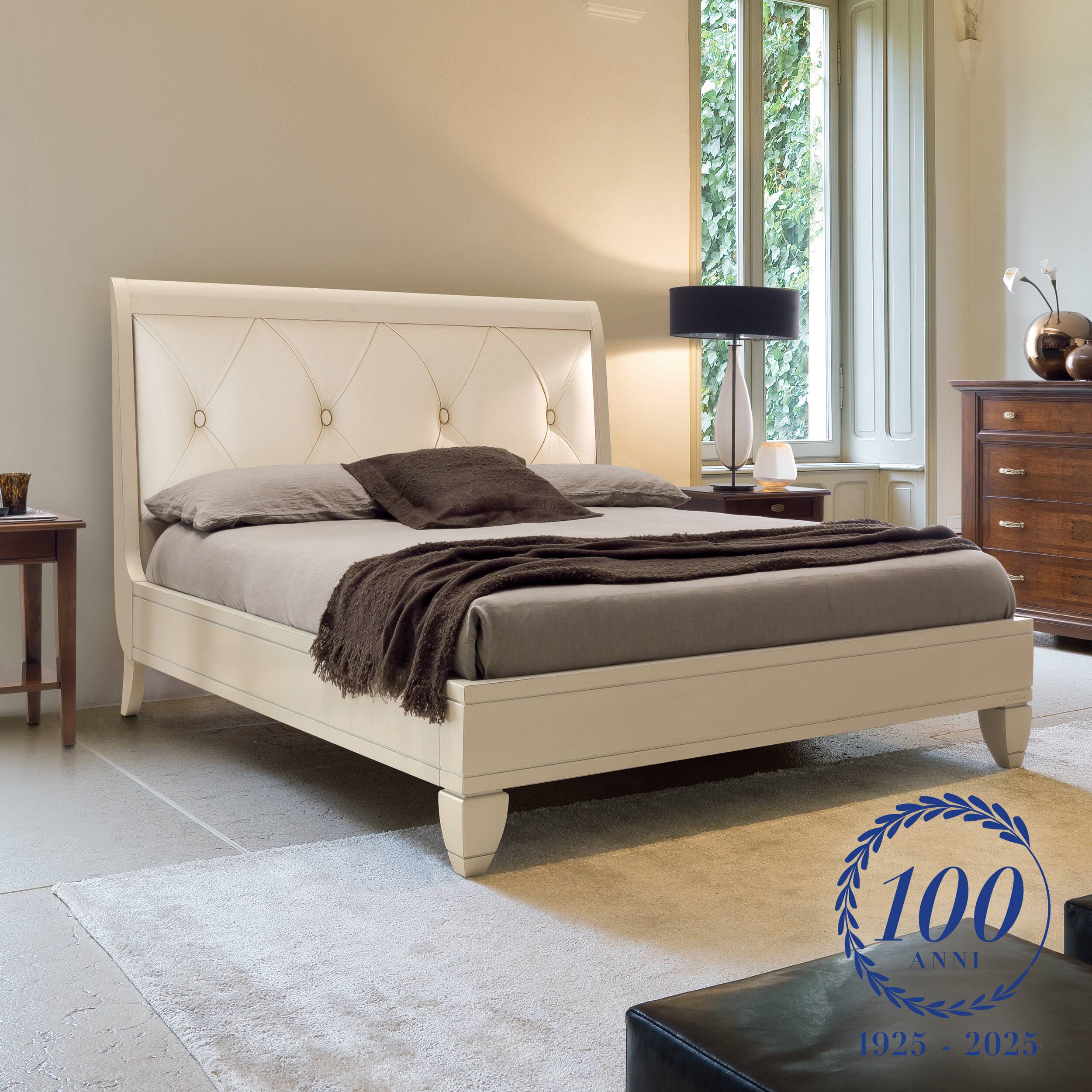 Letto Matrimoniale Classico Ciliegio Pelle Capitonné – Arte