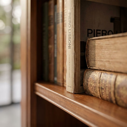 Небольшая Классическая Книжная Полка В Отделке Ciliegio Arte