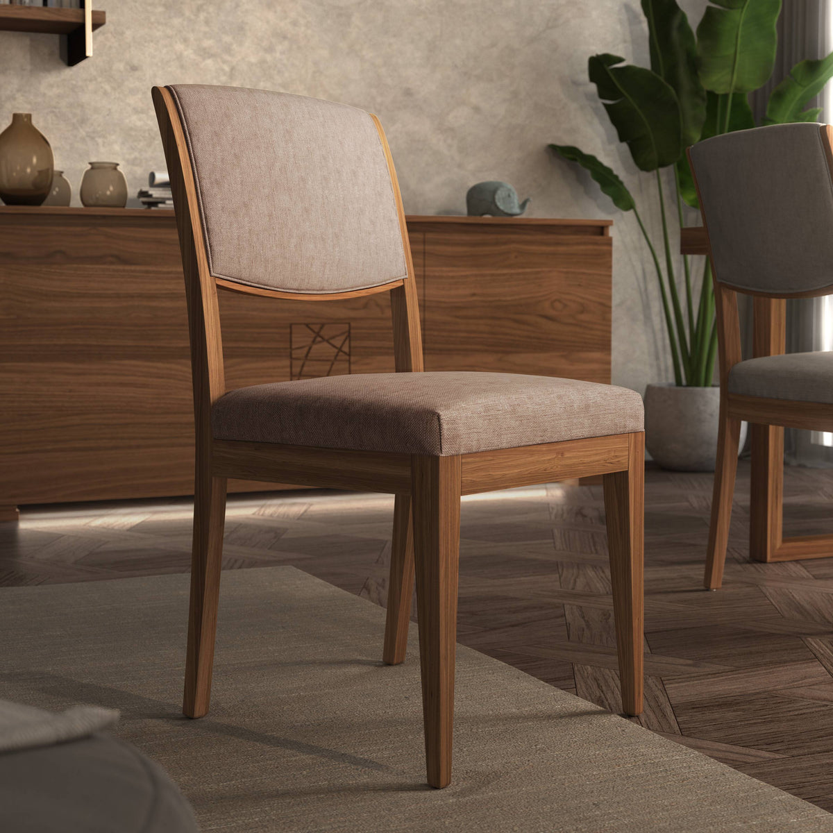 Современное кресло из орехового дерева и ткани Модильяни