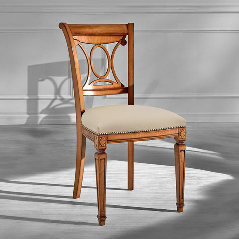 Sedia Classica Ebe in Legno e Vera Pelle Ecrù – Stile Senza Tempo, Artigianalità Vera