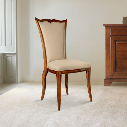 Sedia Isabella in Pelle Siviglia Top Crema
Luminosità e delicatezza si incontrano in questa variante color crema, perfetta per ambienti classici e raffinati, dallo stile sobrio e armonioso.