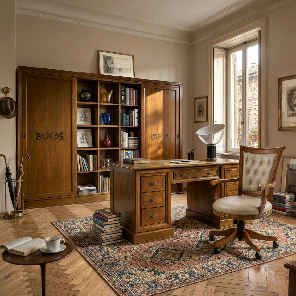 Ausführung in natürlicher Holzoptik GRN14 Bassano Chiaro Anticato von Studio D’Este STU308-STU309 mit Schreibtisch in Leder und monumentalem Bücherregal 290 cm.