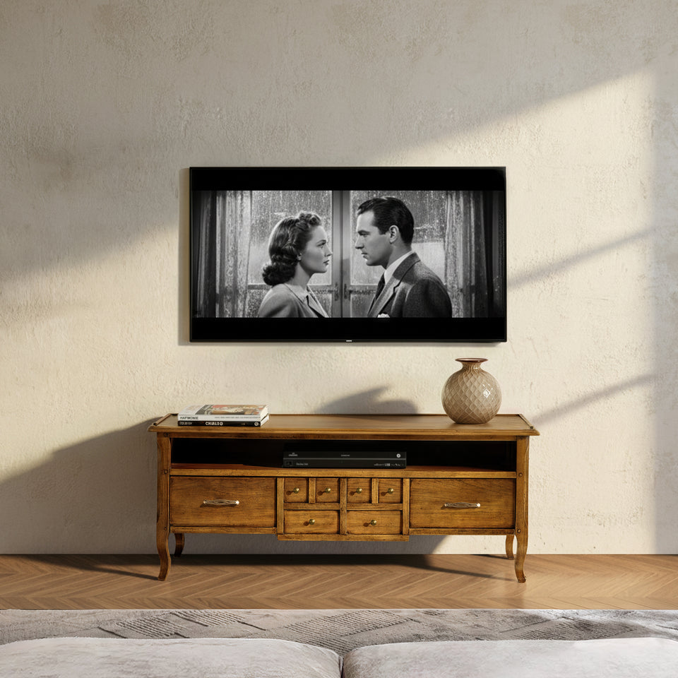 Meuble TV classique avec tiroir et niche ouverte, signé Tiziano. Un meuble Piombini alliant style intemporel et fonctionnalité moderne.