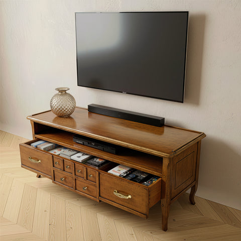 Mobile Porta TV classico con cassetto e vano giorno, firmato Tiziano. Un arredo Piombini che unisce stile intramontabile e funzionalità moderna.